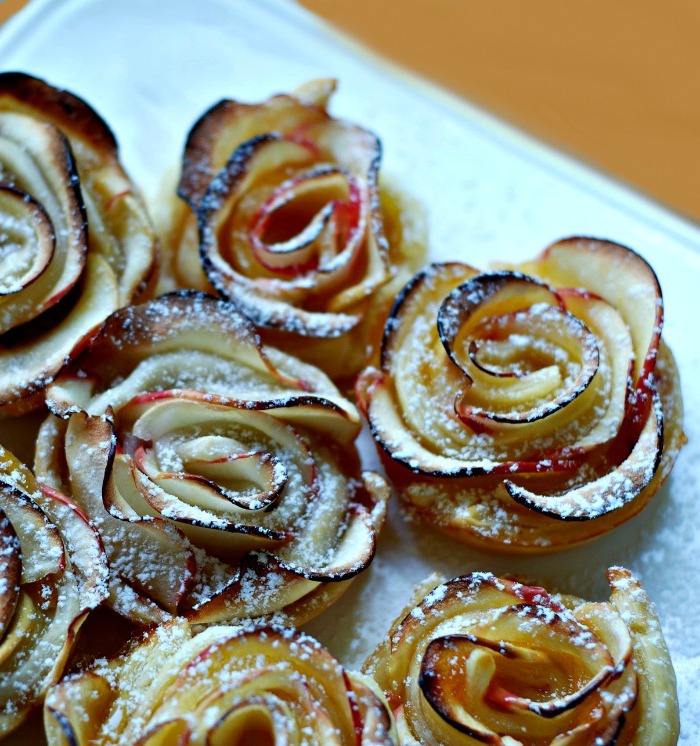 baked apple roses