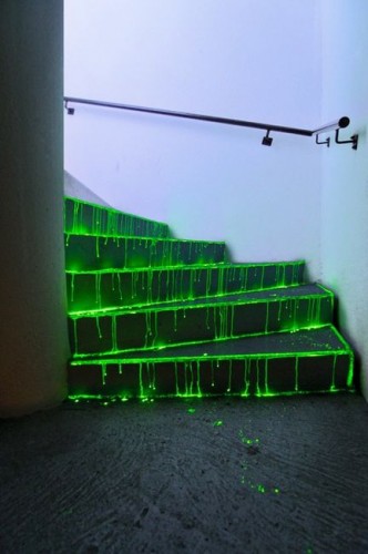 DIY Spooky Glowing Steps - Jess Explains It All