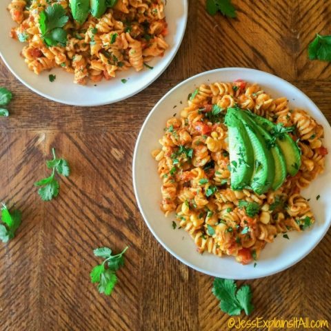 Mac and cheese with avocado